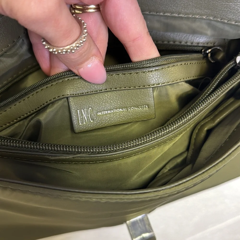 INC International Concepts Green and Cream Quilted Shoulder Bag - Picture 10 of 12